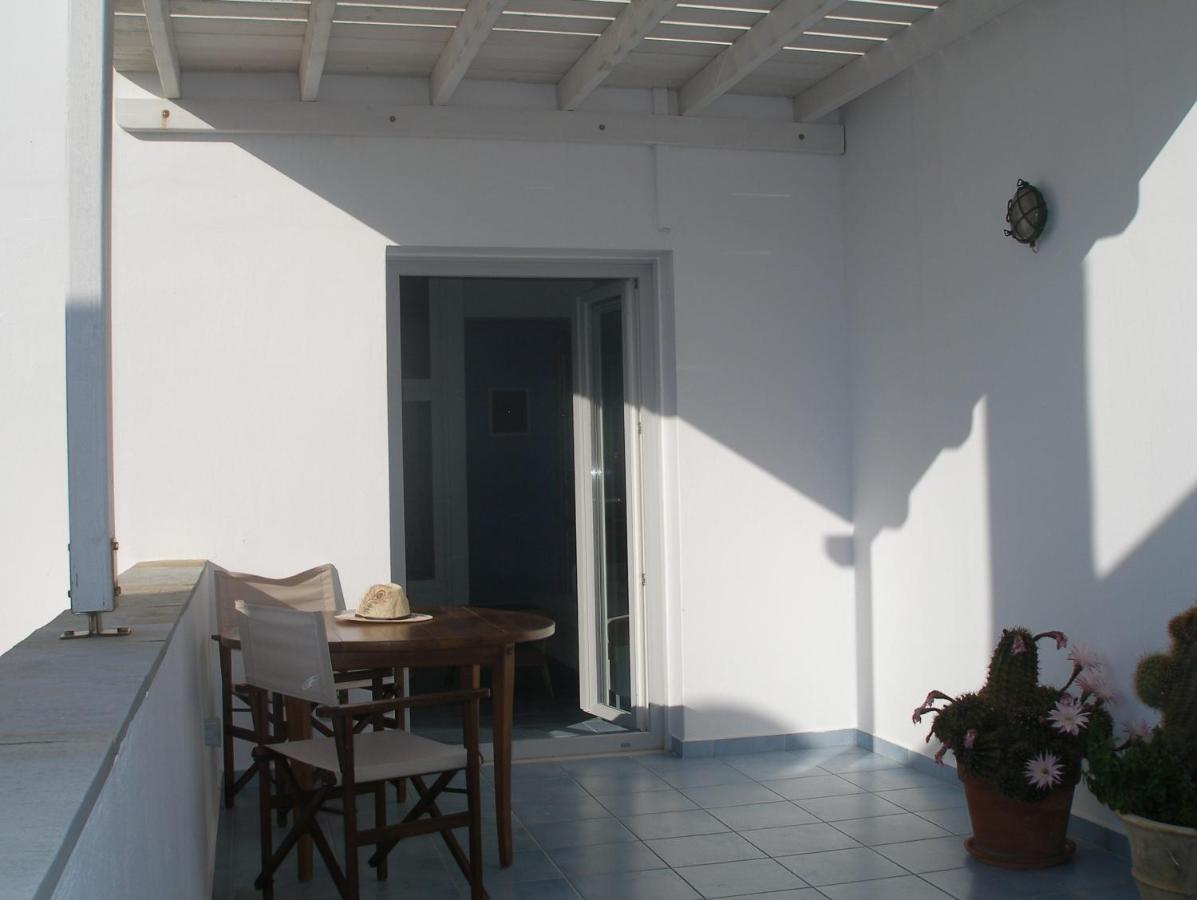 Inaxos Studios, Viewing Apollo Temple. Naxos City 외부 사진
